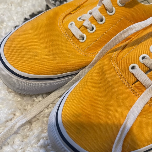 Yellow Vans - Picture 8 of 10